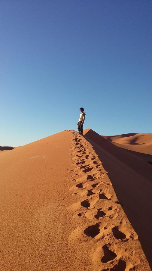 Restcamp Ergchebbi Hotell Merzouga Exteriör bild